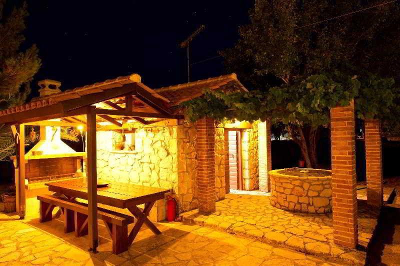 Alomata Hotel Agios Sostis (Zakynthos)